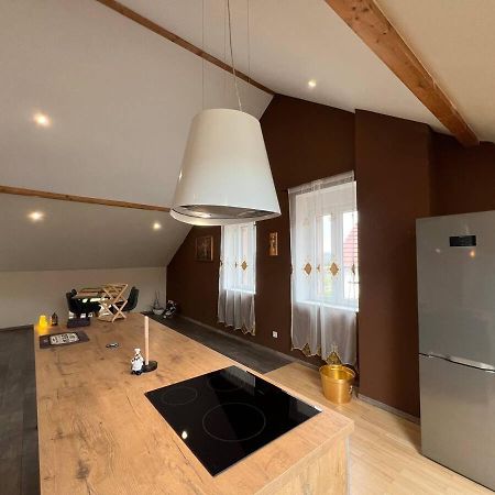 Loft Spacieux En Pleine Foret Bining Zewnętrze zdjęcie